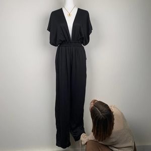NEW DIARRABLU Jumpsuit Size M